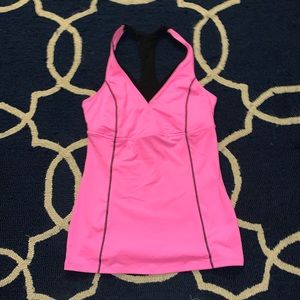 Victoria’s Secret Workout tank w built in bra